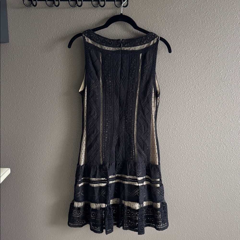 Alice + Olivia Black Lace Mini Dress - Picture 5 of 8